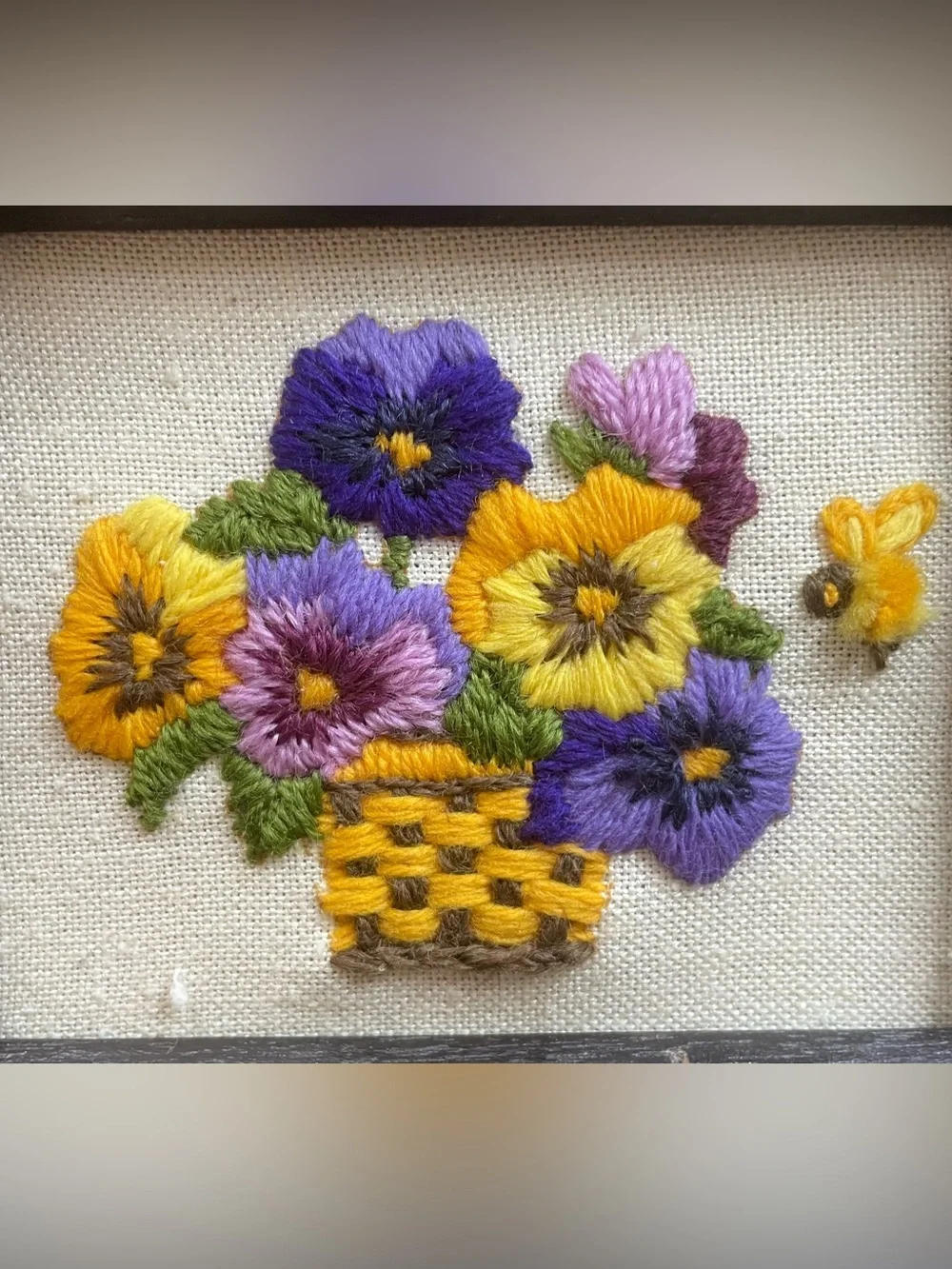 Floral Crewel | Vintage 1970's